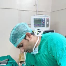 Dr. Nikhil Phade